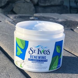 کرم آبرسان پوست کلاژن و آلاستین برند سنت ایوز ST IVES